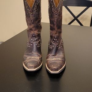 Ariat distressed boots